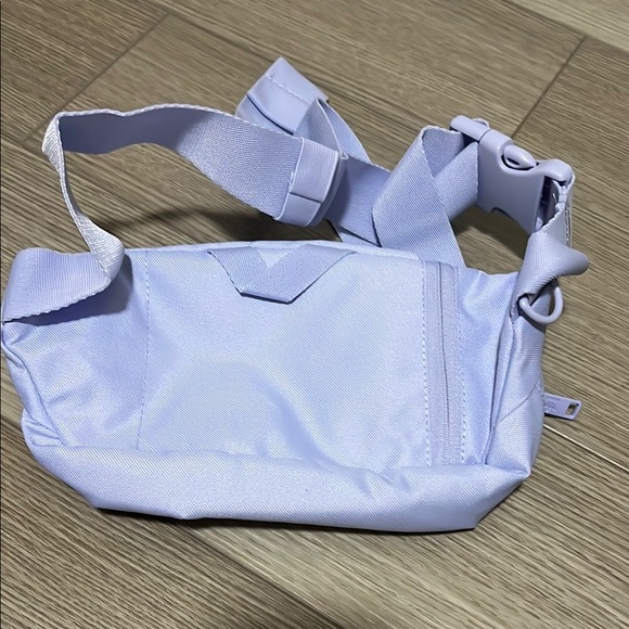 Adidas Purple Belt Bag with Adjustable Strap and Trefoil Logo - Picture 2 of 7